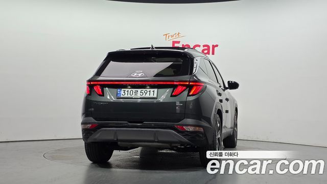 Hyundai Tucson NX4 Gasoline 1.6 Turbo 4WD Inspiration - фото 3