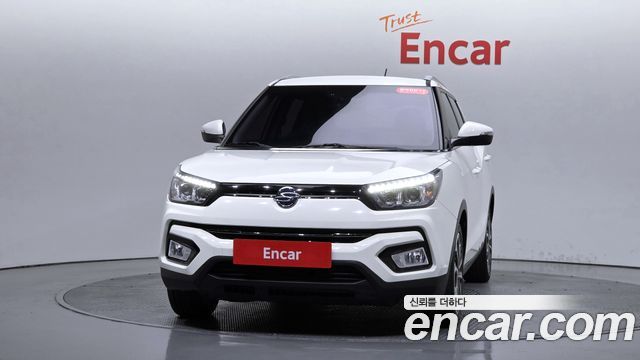 SsangYong Tivoli VX 2WD - фото 1