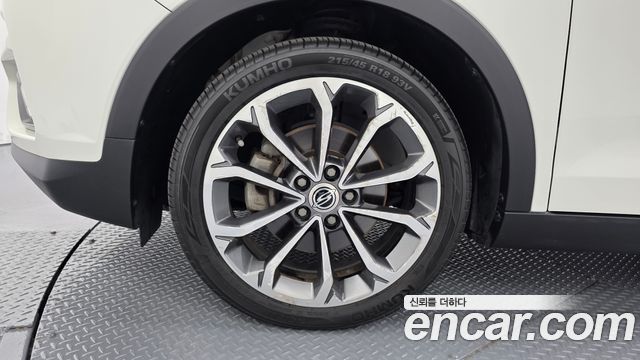 SsangYong Tivoli VX 2WD - фото 3