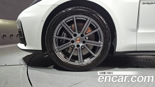 Porsche Panamera 2.9 AWD E-Hybrid - фото 4