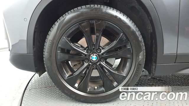 BMW X1 F48 xDrive 18d Advantage - фото 4