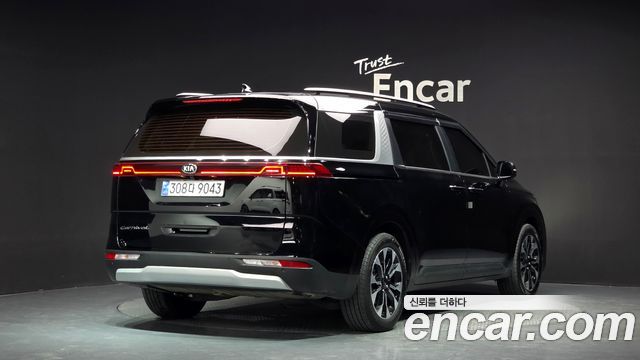 Kia Carnival 4-го поколения 9-Seater Prestige - фото 1
