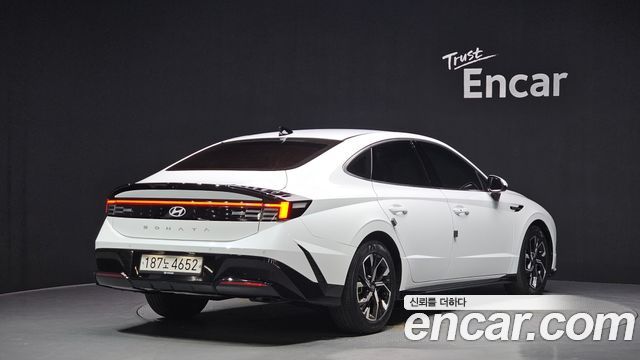 Hyundai Sonata DN8 2.0 Premium - фото 1