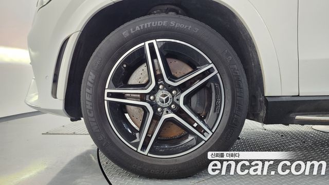 Mercedes-Benz GLE-Class W167 GLE450 4MATIC - фото 4