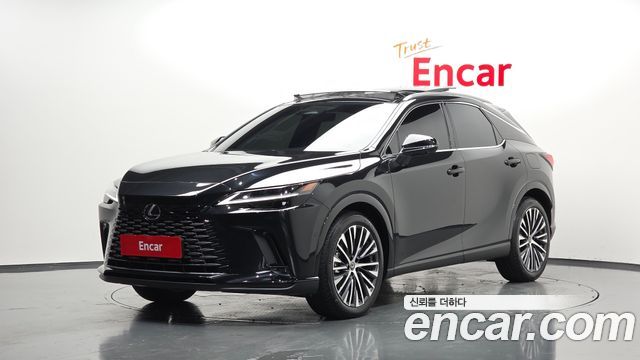 Lexus RX 5-го поколения Luxury - фото 0