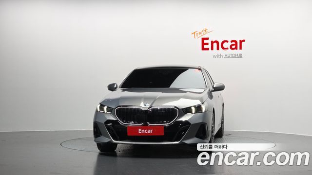 BMW 5-Series G60 530i xDrive M Sport Pro Special Edition - фото 2