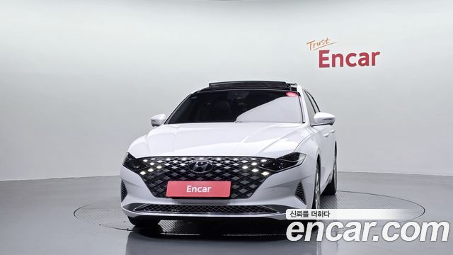 Hyundai Grandeur Новый IG, гибрид Calligraphy - фото 2