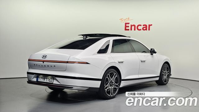 Hyundai Grandeur GN7 3.5 LPG 2WD Exclusive - фото 1
