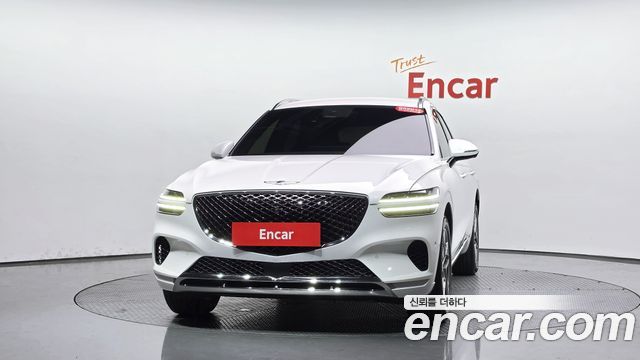 Genesis GV70 2.5T Gasoline 2WD - фото 1