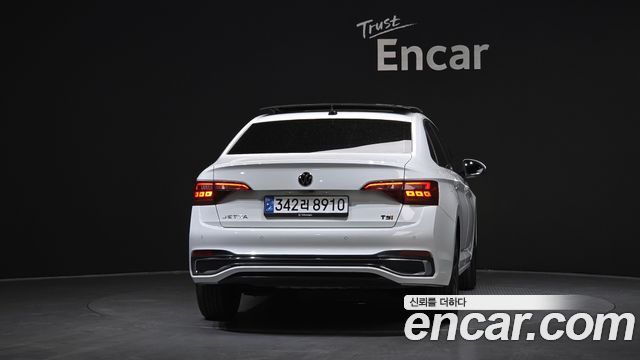 Volkswagen Jetta 7-го поколения 1.5 TSI Prestige - фото 3