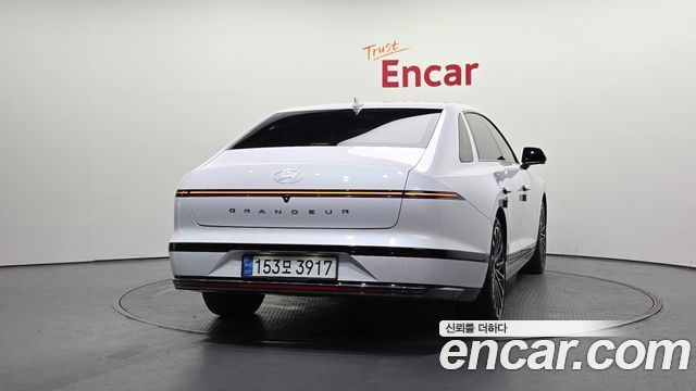 Hyundai Grandeur GN7 2,5 Gasoline 2WD Calligraphy - фото 3
