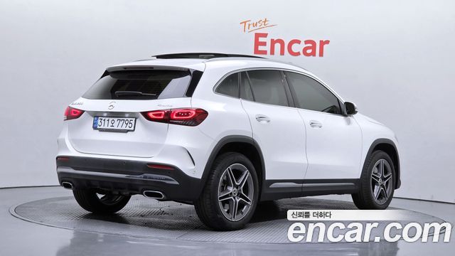 Mercedes-Benz GLA-Class H247 GLA250 4MATIC - фото 0