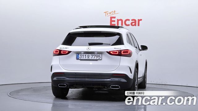 Mercedes-Benz GLA-Class H247 GLA250 4MATIC - фото 2