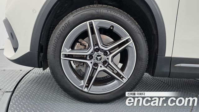 Mercedes-Benz GLA-Class H247 GLA250 4MATIC - фото 3
