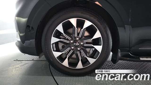Kia Carnival 4-го поколения 9-Seater Noblesse - фото 4