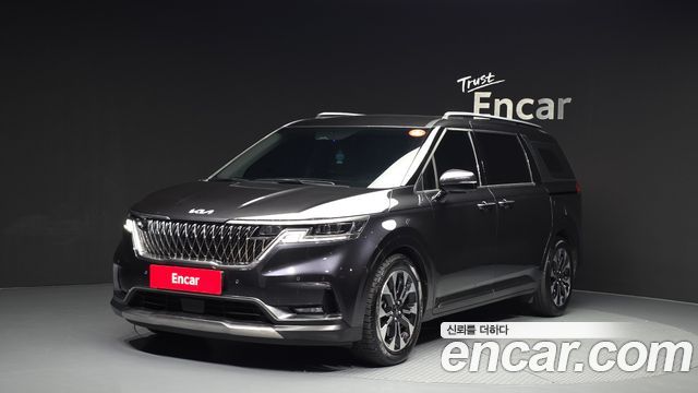 Kia Carnival 4-го поколения 9-Seater Signature - фото 0
