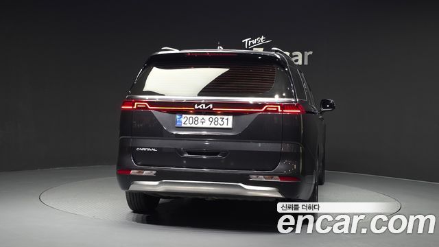 Kia Carnival 4-го поколения 9-Seater Signature - фото 3