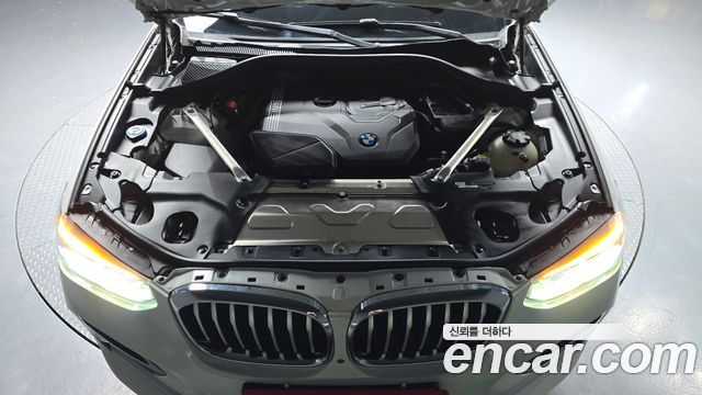 BMW X4 G02 xDrive20i xLine - фото 4