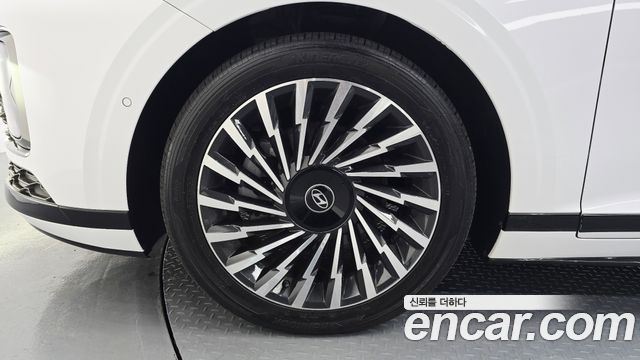 Hyundai Grandeur GN7 2,5 Gasoline 2WD Calligraphy - фото 4