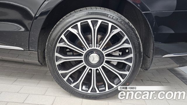Mercedes-Benz S-Class W222 S560L 4MATIC - фото 4