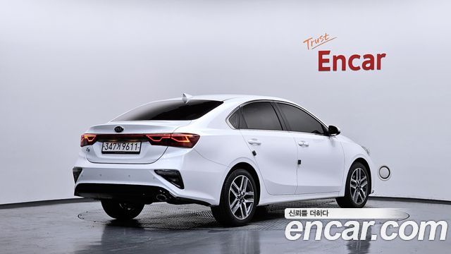 Kia K3 Совершенно новый Trendy - фото 1