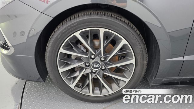 Hyundai Sonata DN8 2.0 Inspiration - фото 4