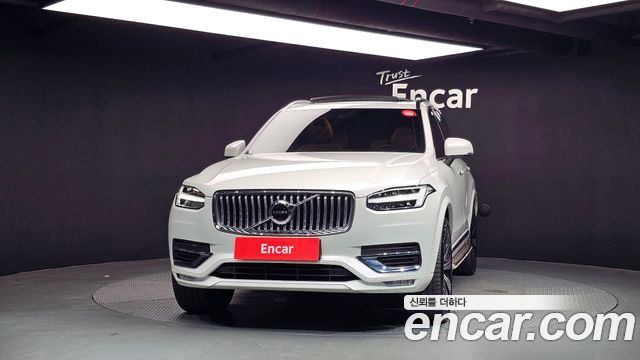 Volvo XC90 2-го поколения B6 Inscription - фото 2