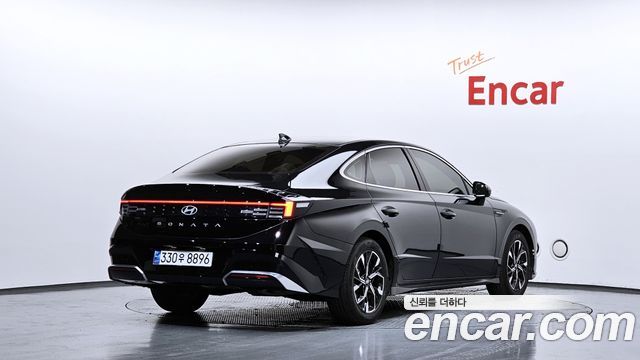 Hyundai Sonata DN8 2.0 Premium - фото 1