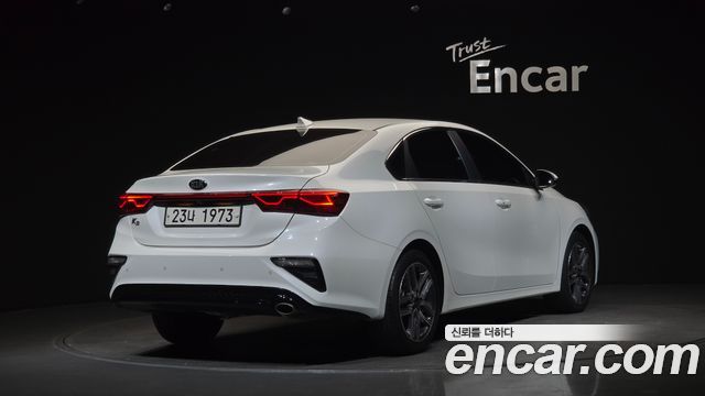 Kia K3 Совершенно новый Luxury - фото 1
