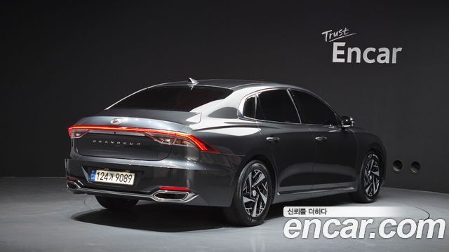 Hyundai Grandeur Новый IG, гибрид Le Blanc - фото 1