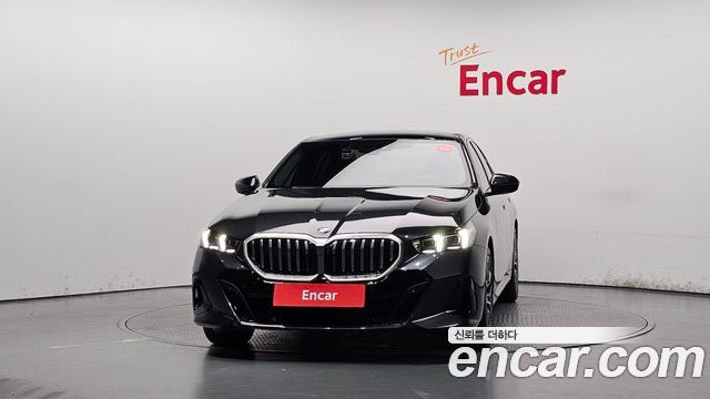 BMW 5-Series G60 523d M Sport - фото 2