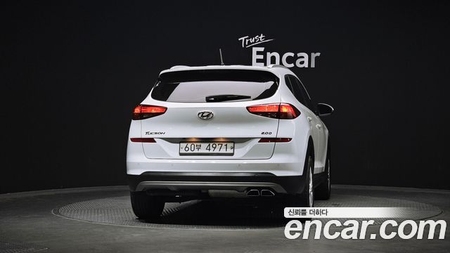 Hyundai Tucson Совершенно новый Diesel 2.0 2WD Modern - фото 3