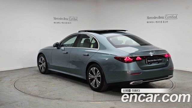Mercedes-Benz E-Class W214 E200 Avantgarde - фото 1