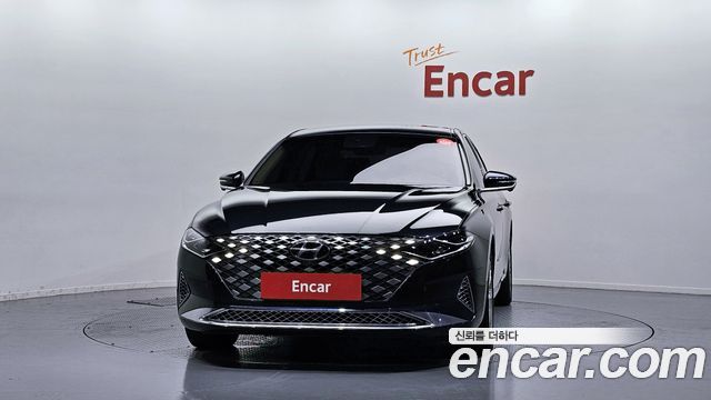 Hyundai Grandeur Новый IG, гибрид Calligraphy - фото 2