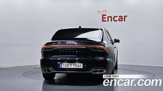 Hyundai Grandeur Новый IG, гибрид Calligraphy - фото 3