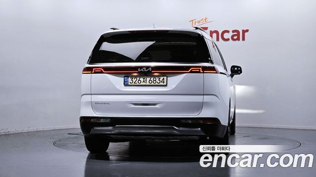 Kia Carnival 4-го поколения Gasoline 7-Seater Signature - фото 3