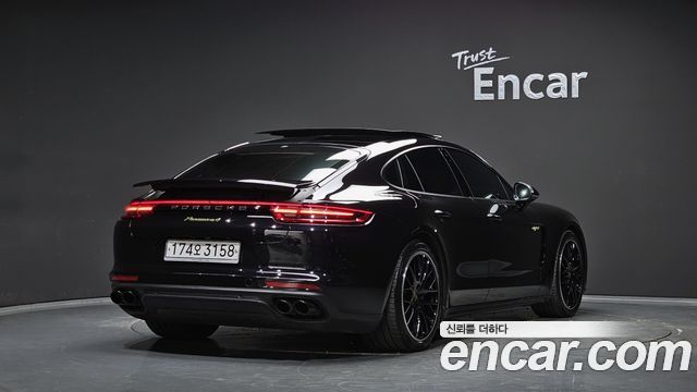 Porsche Panamera 2.9 AWD E-Hybrid - фото 1
