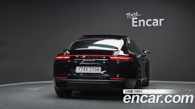 Porsche Panamera 2.9 AWD E-Hybrid - фото 3