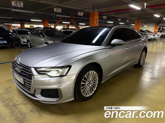 Audi A6 C8 45 TFSI Quattro Premium - фото 2