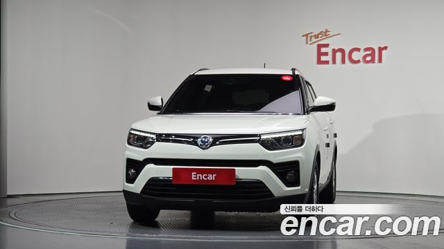 SsangYong Tivoli Gasoline 1.5 2WD V3 - фото 2