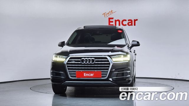 Audi Q7 45 TFSI Quattro - фото 2