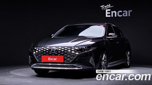 Hyundai Grandeur Новый IG, гибрид Calligraphy - фото 0
