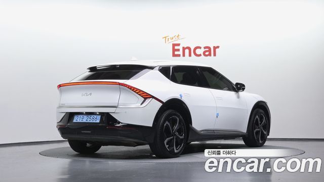 Kia EV6 Long Range Earth - фото 1