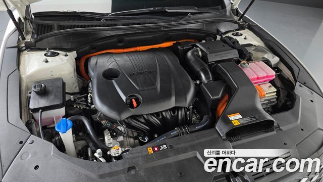 Hyundai Grandeur Новый IG, гибрид Exclusive - фото 4