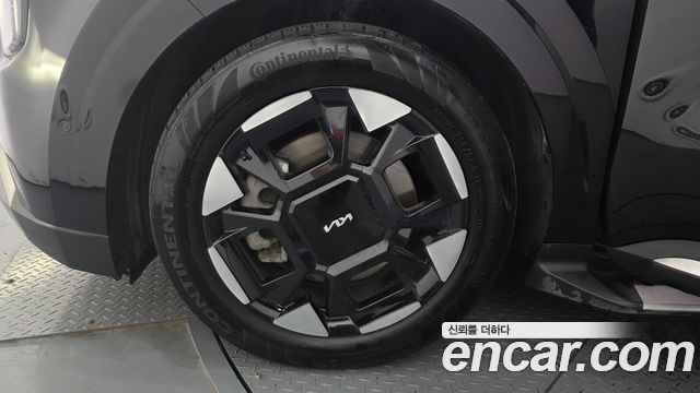 Kia Carnival Новый 4-го поколения 7-Seater Signature - фото 4