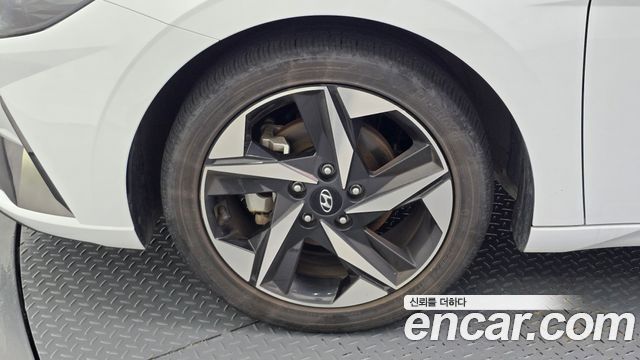 Hyundai Avante CN7 1.6 Inspiration - фото 4