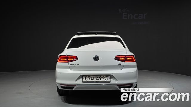 Volkswagen Passat B8 2.0 TDI Prestige - фото 3