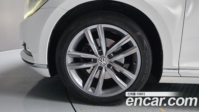 Volkswagen Passat B8 2.0 TDI Prestige - фото 4