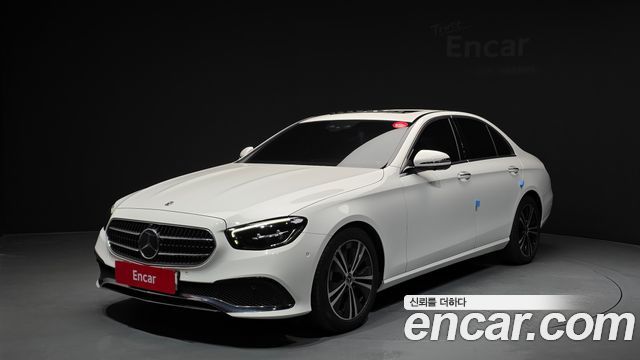 Mercedes-Benz E-Class W213 E250 Avantgarde - фото 0