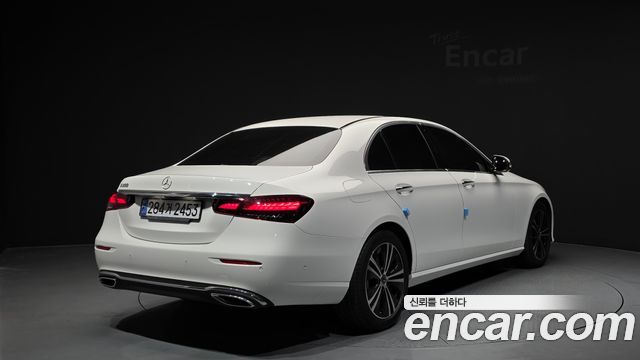 Mercedes-Benz E-Class W213 E250 Avantgarde - фото 1